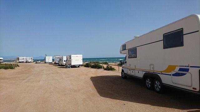 ¿Comprar o alquilar una autocaravana o furgoneta camper?